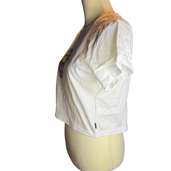 Converse Spray Paint Skull Graphic Boxy Cropped Tee, Women's Size Large, NWOT - Picture 8 of 9